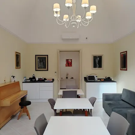 Palazzo Castellano * Λέτσε